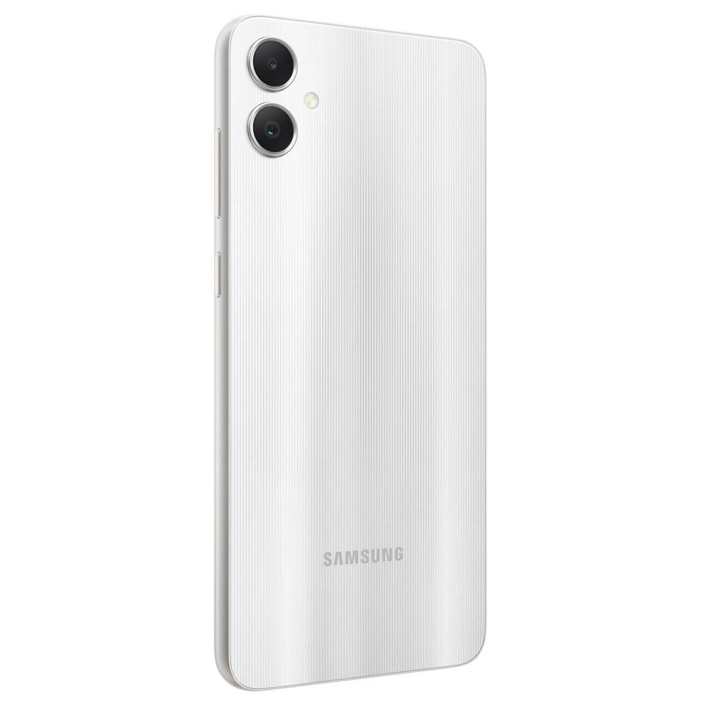 Smartphone Samsung Galaxy A05 128GB Dual Chip 4G Tela 6.7" Câmera Dual 50MP+2MP Prata